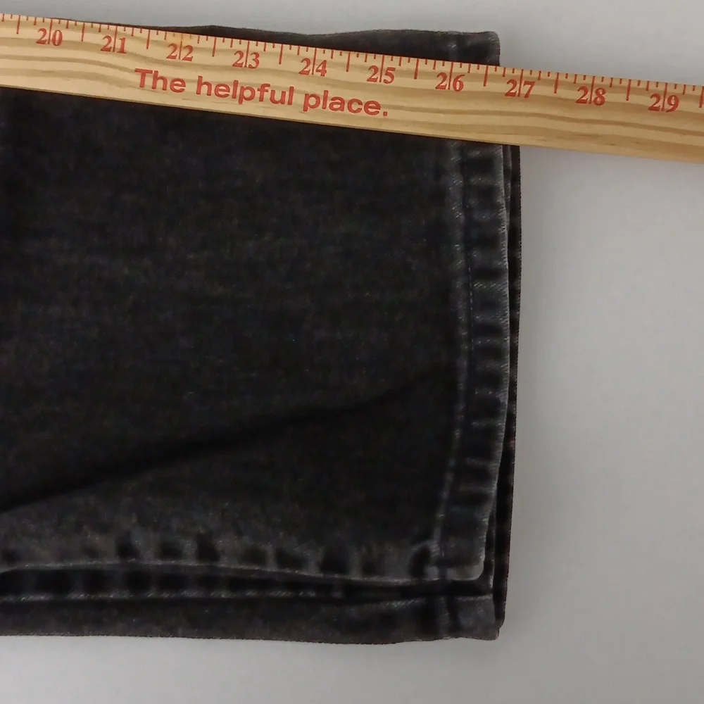Levi's 550 Jeans Men's Size *33 x 28 Black Husky Relaxed Fit Made In USA Pre-own